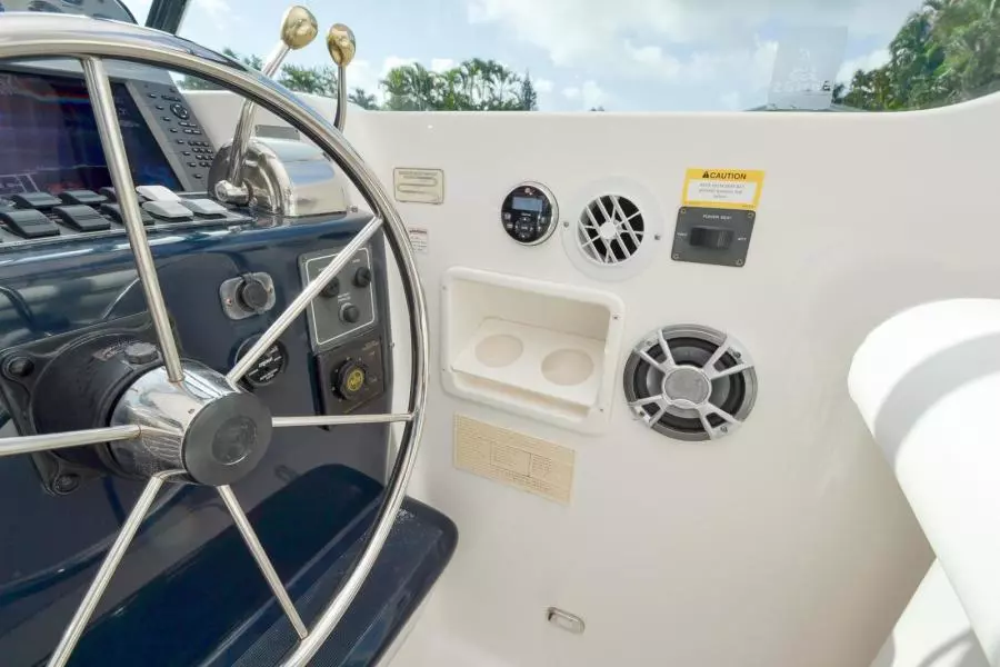 2001 Tiara Yachts 3500 Open