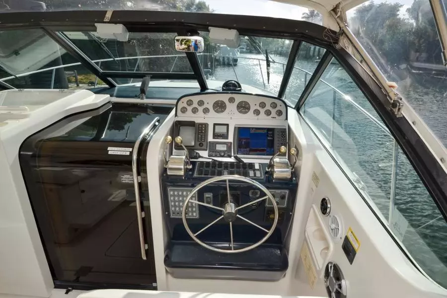 2001 Tiara Yachts 3500 Open