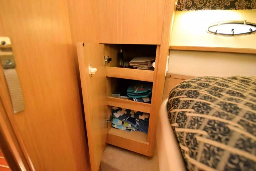 2001 Tiara Yachts 3500 Open