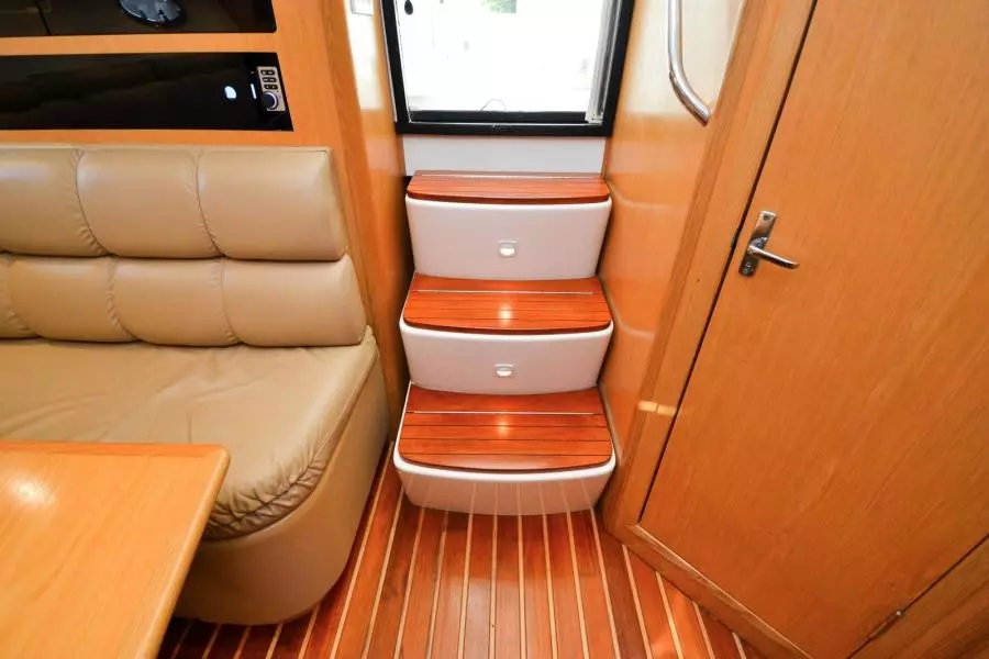 2001 Tiara Yachts 3500 Open