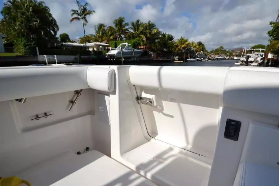 2001 Tiara Yachts 3500 Open