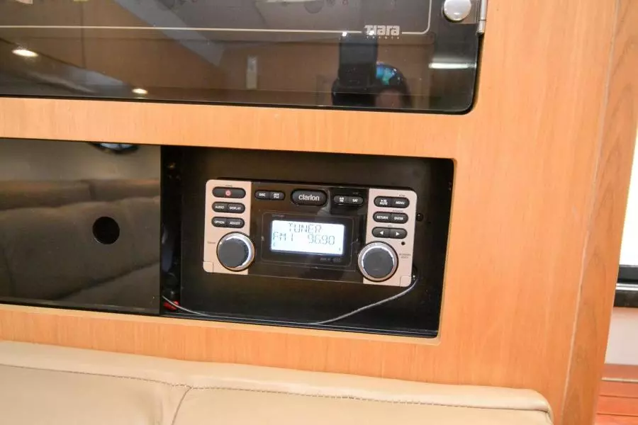 2001 Tiara Yachts 3500 Open