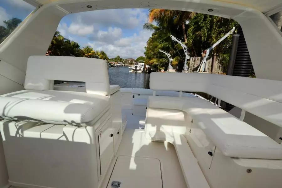 2001 Tiara Yachts 3500 Open