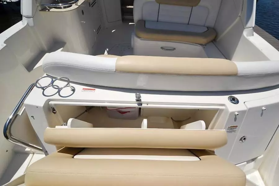 2009 Sea Ray 310-330 Sundancer-31.jpg