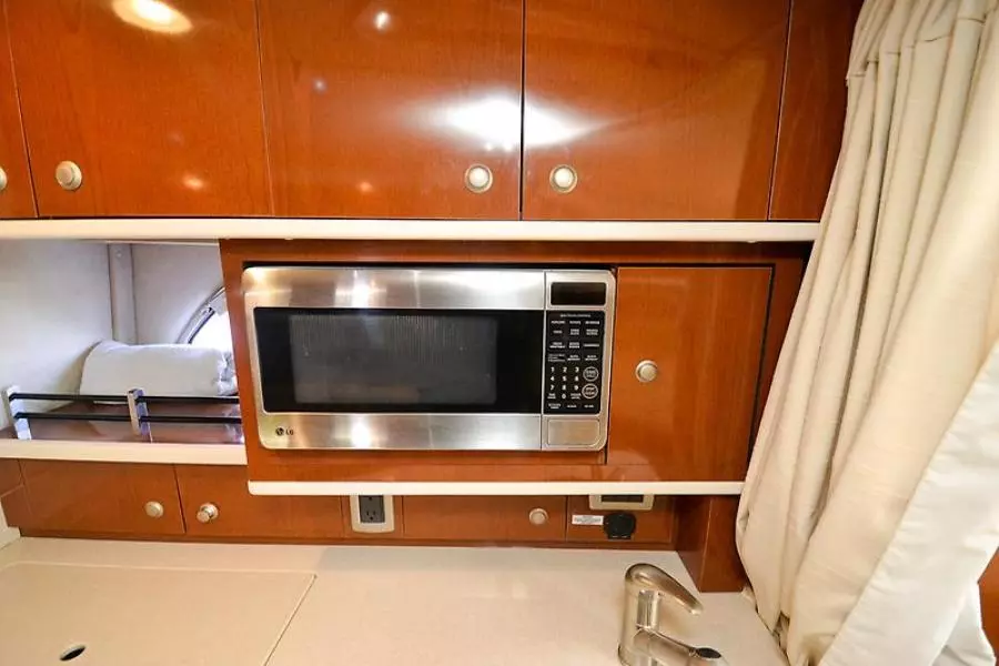 2009 Sea Ray 310-330 Sundancer-45.jpg