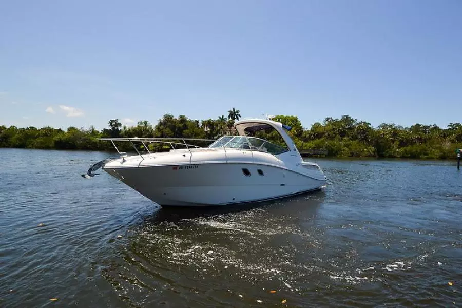 2009 Sea Ray 310-330 Sundancer-15.jpg