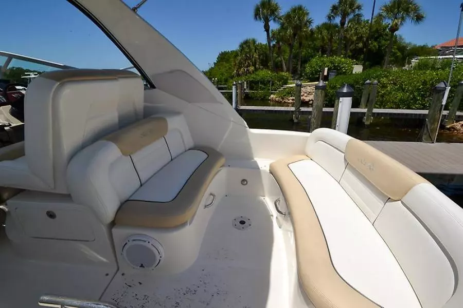 2009 Sea Ray 310-330 Sundancer-32.jpg