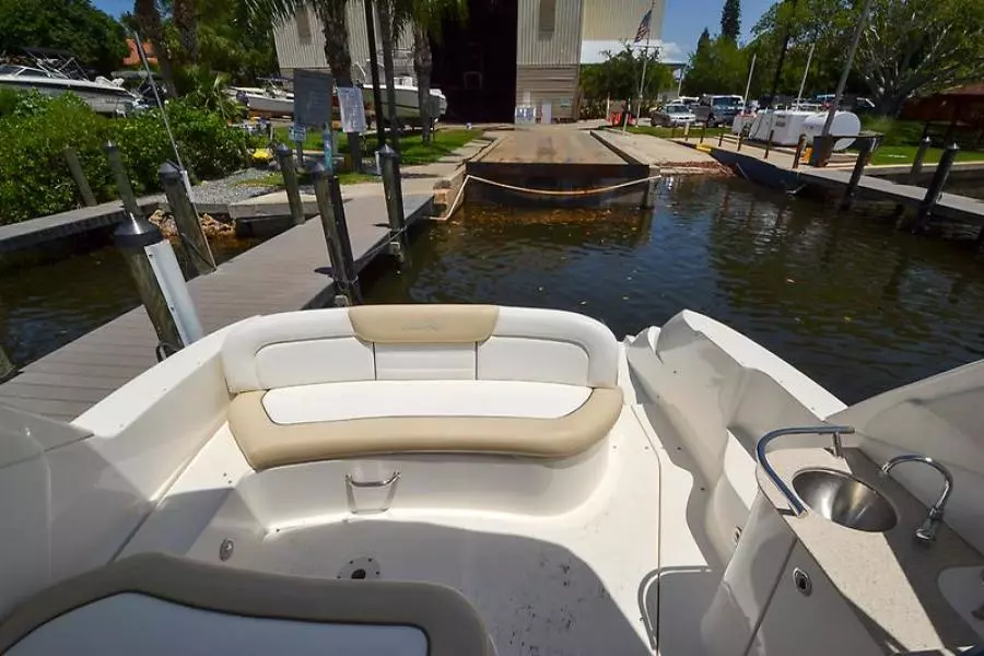 2009 Sea Ray 310-330 Sundancer-57.jpg