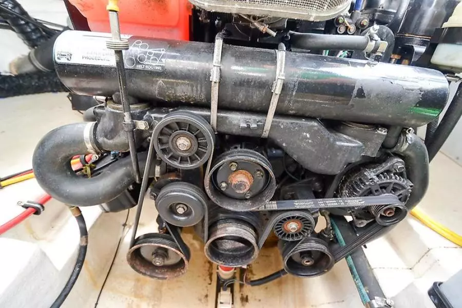 2009 Chaparral 276 SSX-34.jpg