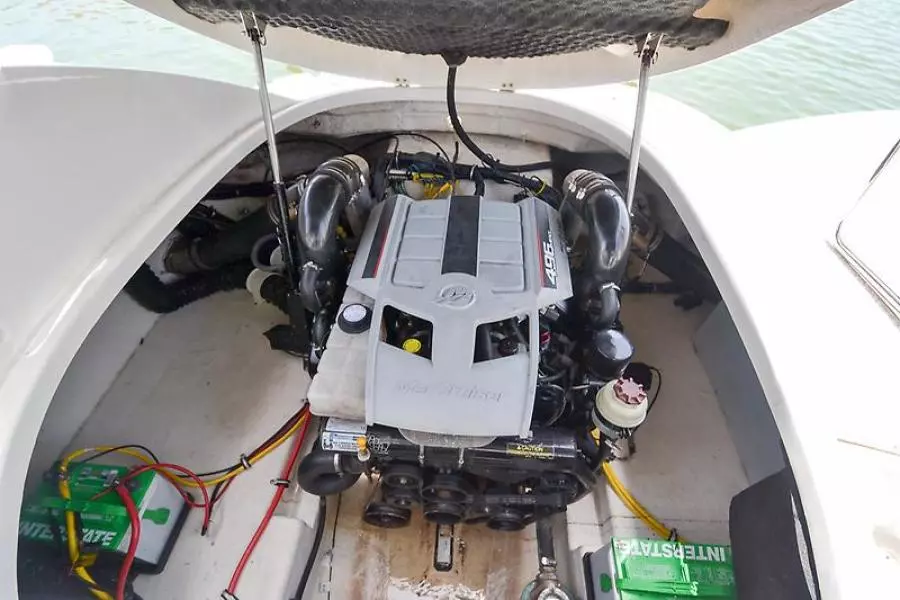 2009 Chaparral 276 SSX-31.jpg