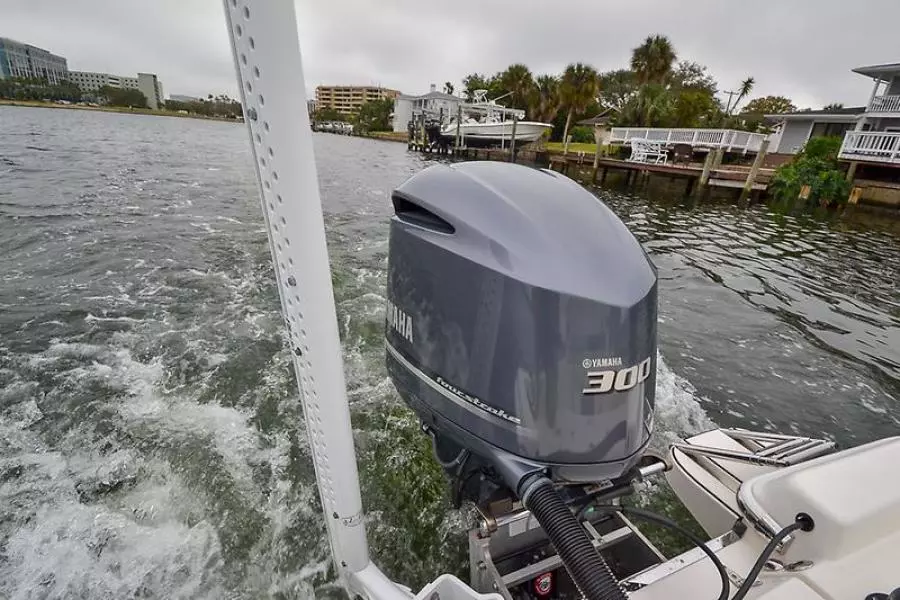 2016 Shearwater 25 LTZ-8.jpg