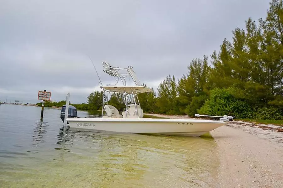 2016 Shearwater 25 LTZ-14.jpg