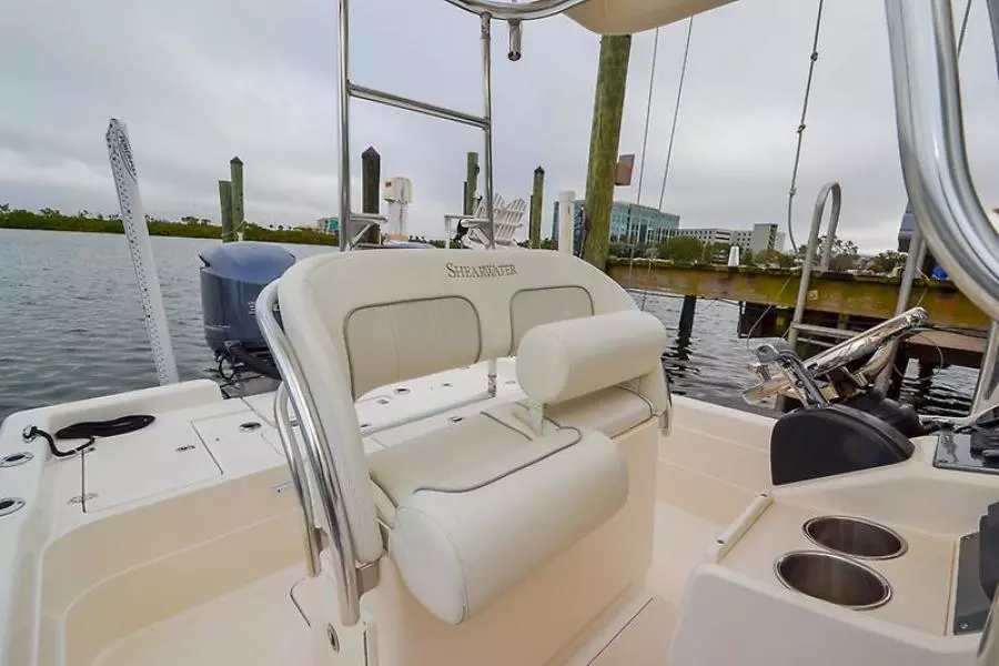 2016 Shearwater 25 LTZ-23.jpg