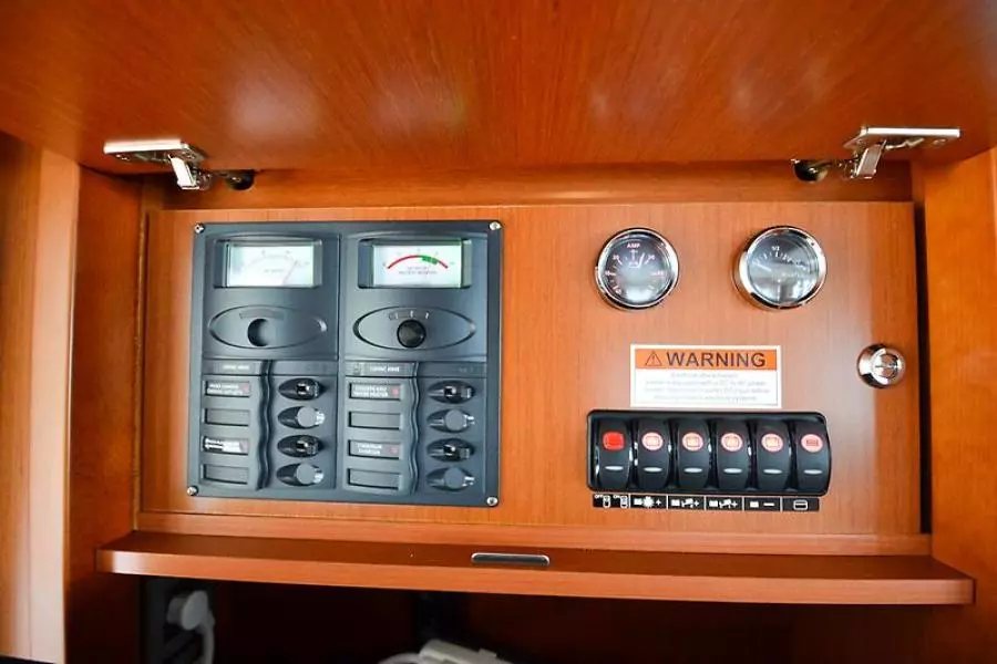 2016 Beneteau Swift Trawler 44