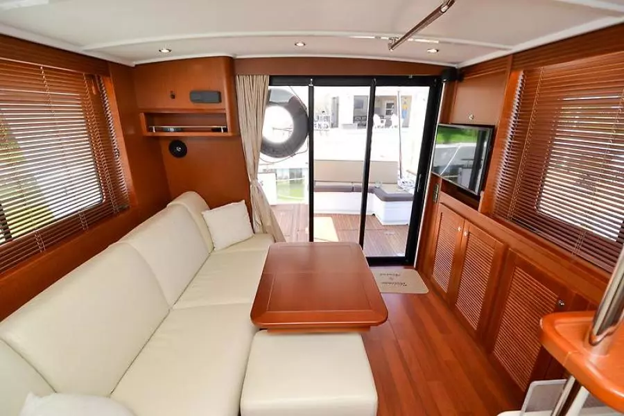 2016 Beneteau Swift Trawler 44