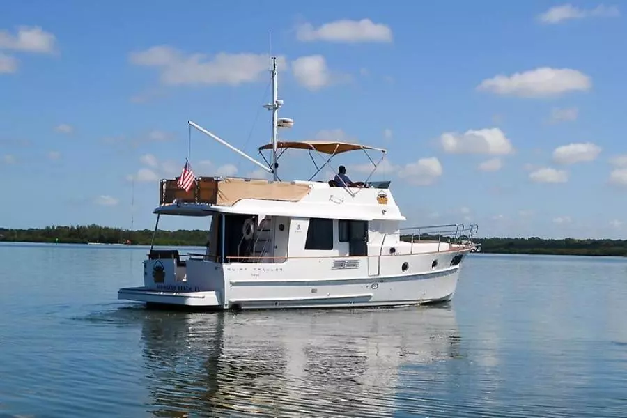 2016 Beneteau Swift Trawler 44