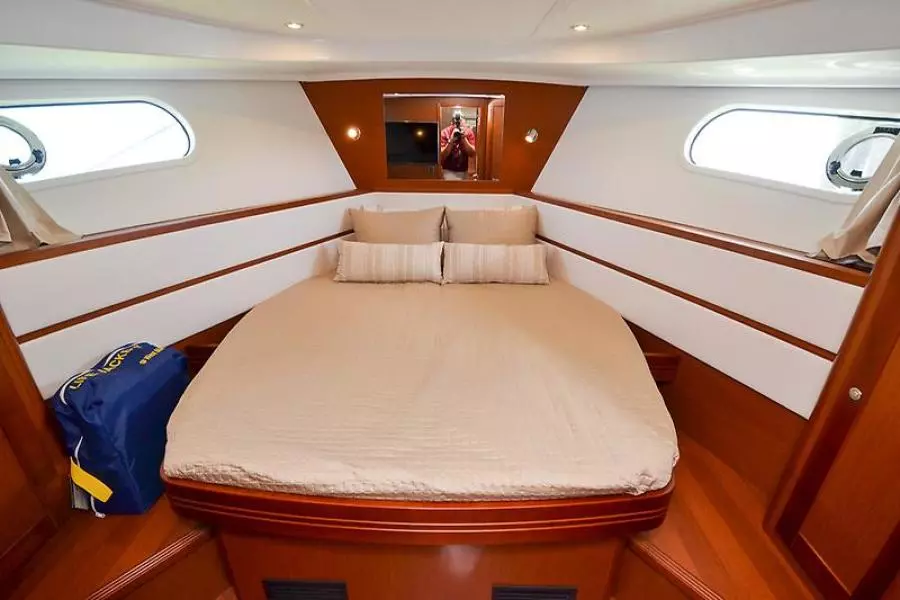 2016 Beneteau Swift Trawler 44