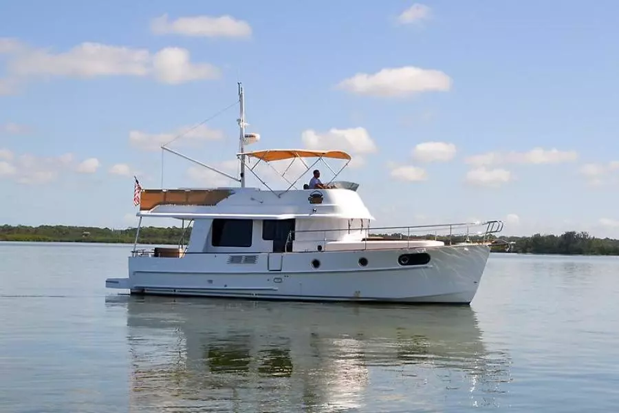 2016 Beneteau Swift Trawler 44