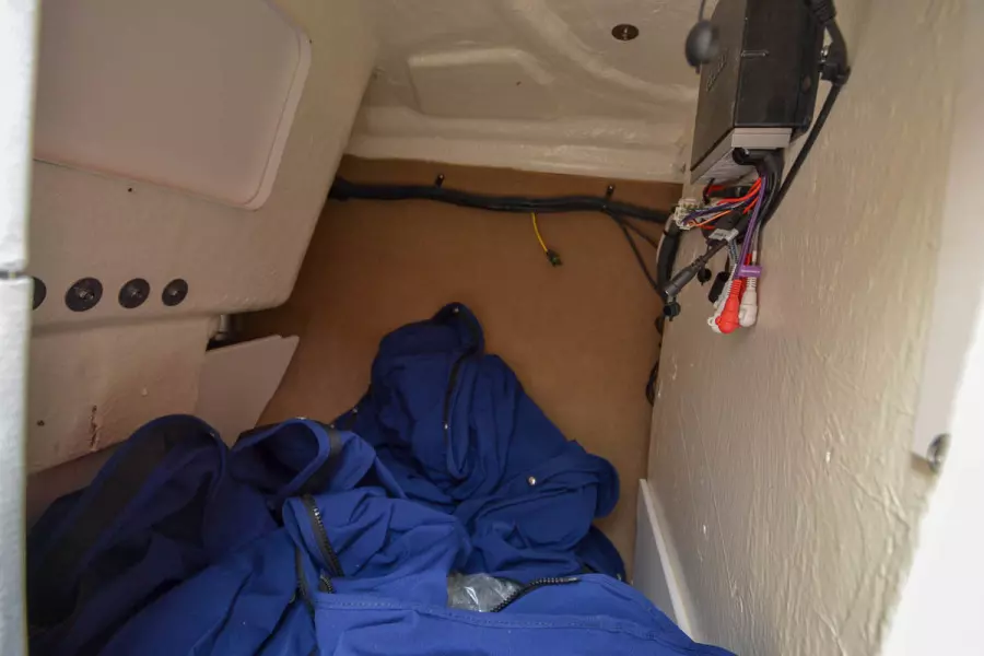 2016 Chaparral 246 SSi-31.jpg