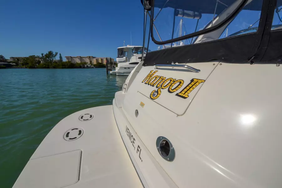2000 Sea Ray 410 Sundancer-32.jpg