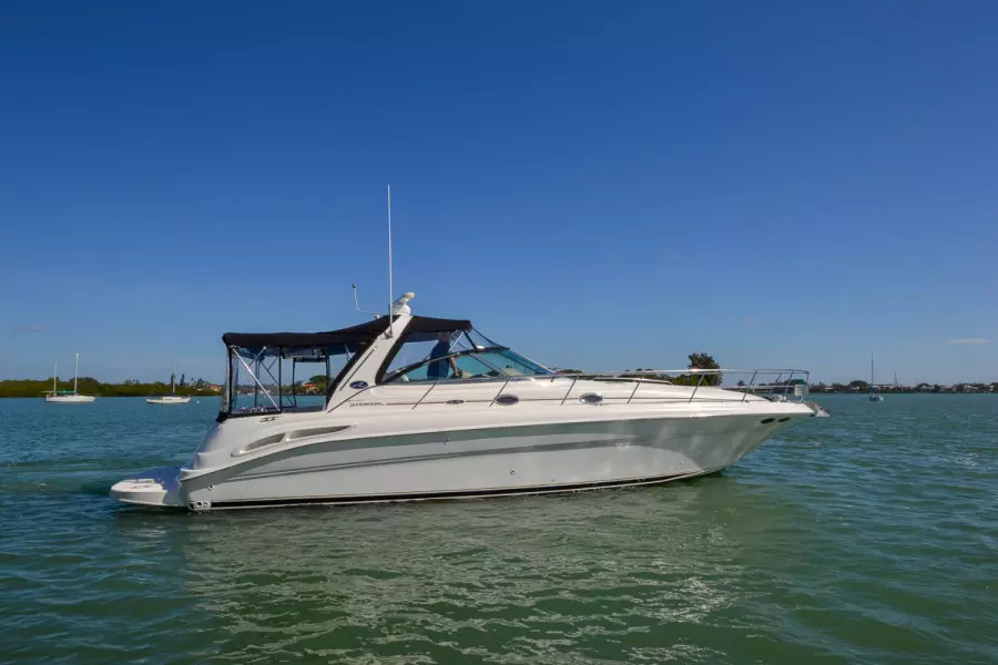 2000 Sea Ray 410 Sundancer-10.jpg