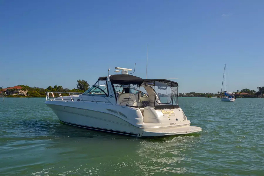 2000 Sea Ray 410 Sundancer-3.jpg
