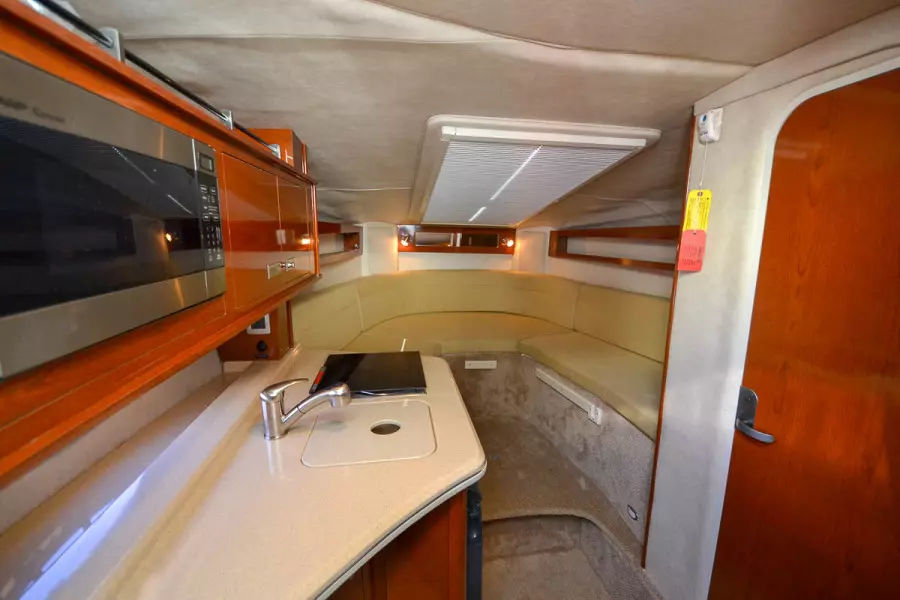 2009 Sea Ray 270 Sundancer-21.jpg