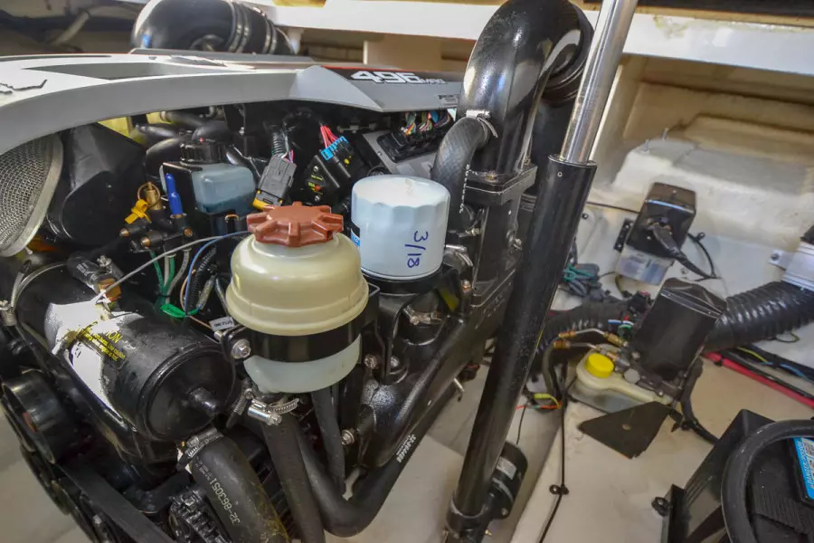 2009 Sea Ray 270 Sundancer-12.jpg