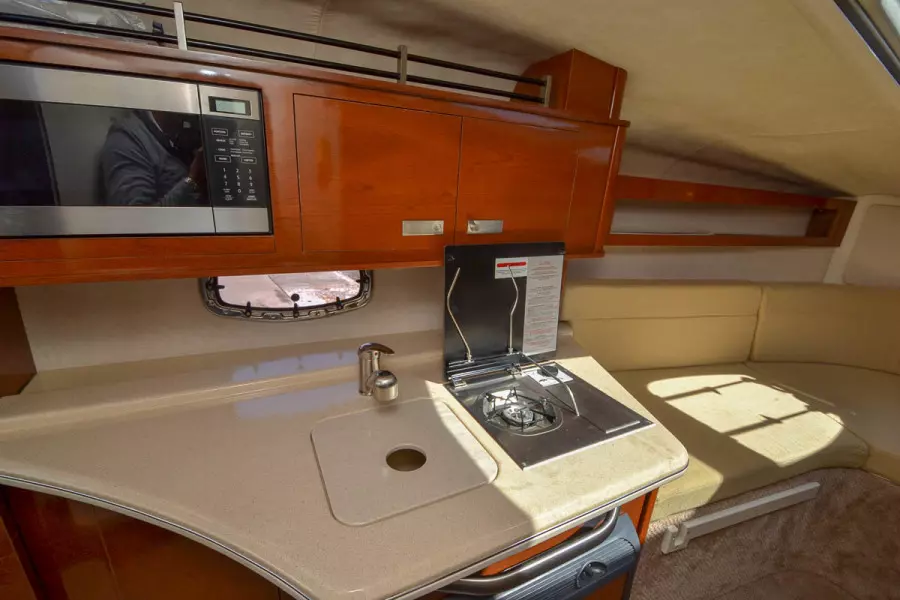 2009 Sea Ray 270 Sundancer-25.jpg