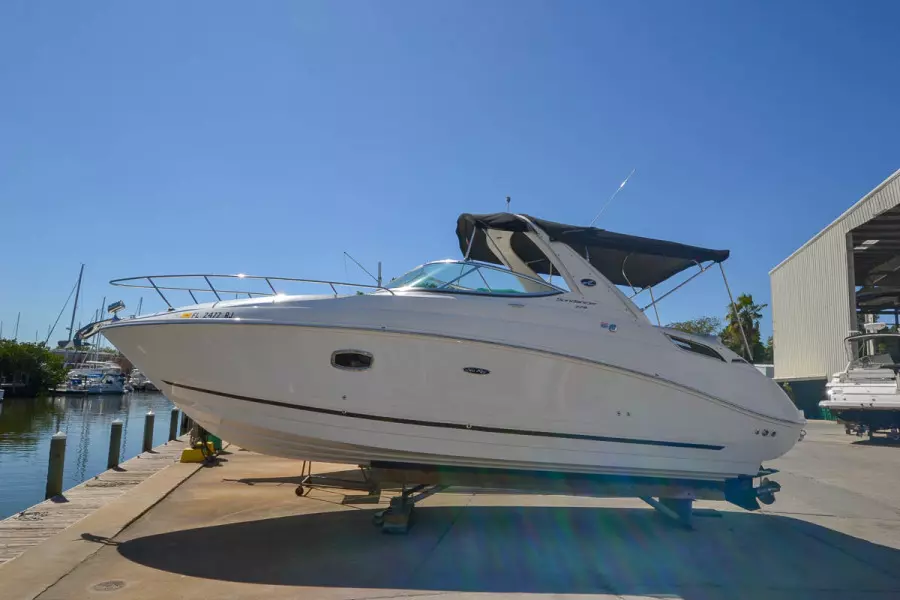 2009 Sea Ray 270 Sundancer-2.jpg