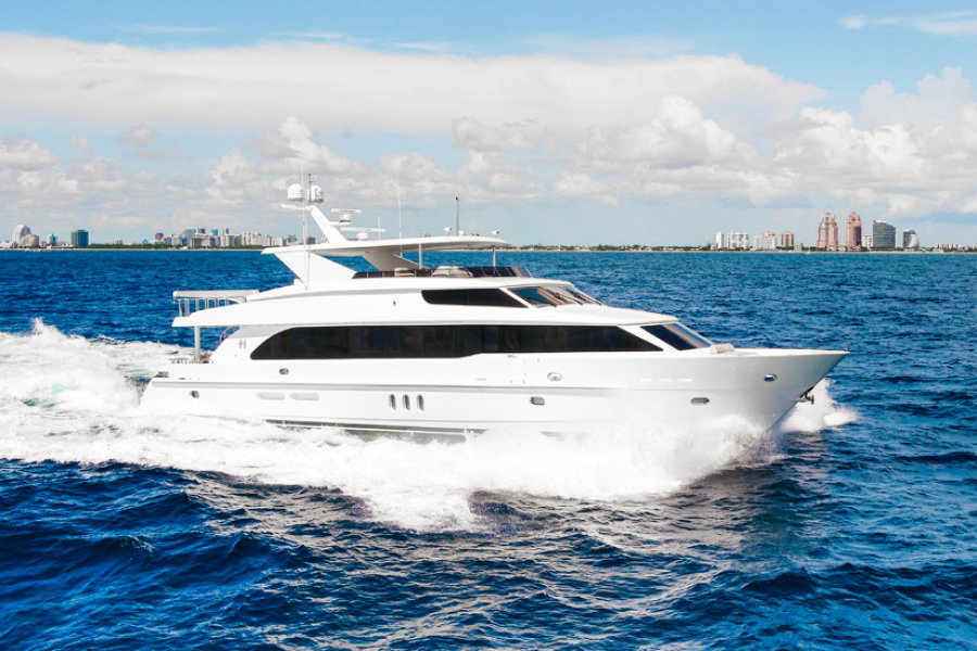 2017 Hargrave 100 Raised Pilothouse