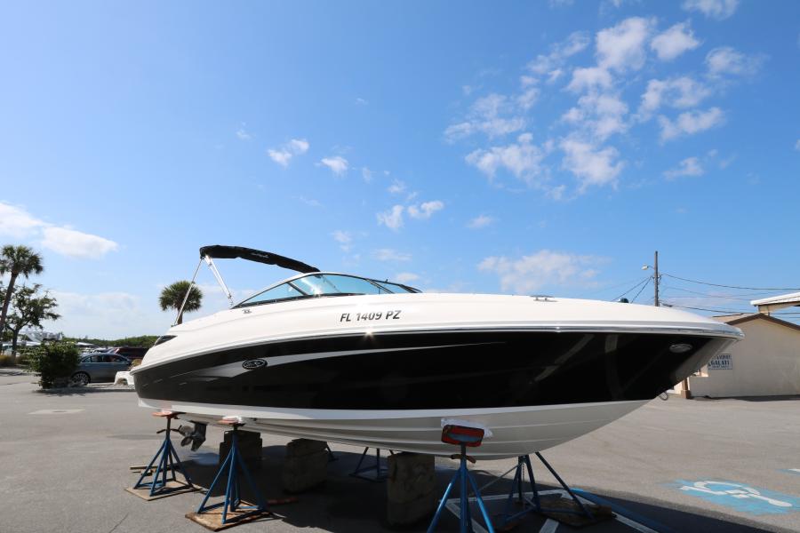 2015 Sea Ray 24 sundeck