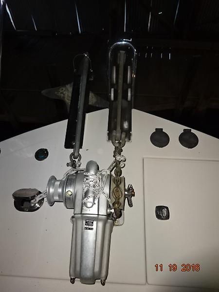 2005 American Tug 41 Pilothouse