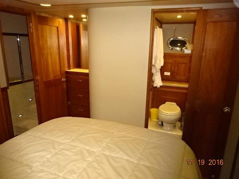 2005 American Tug 41 Pilothouse