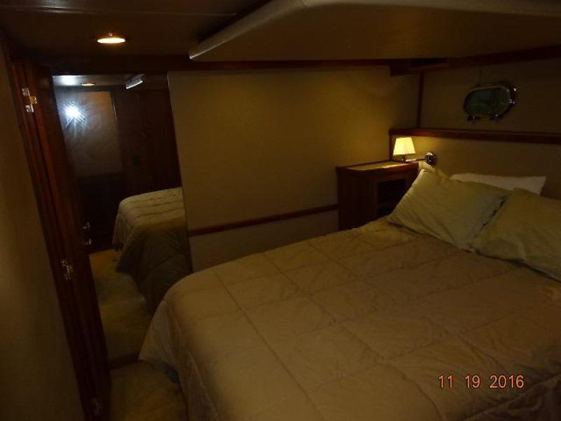 2005 American Tug 41 Pilothouse
