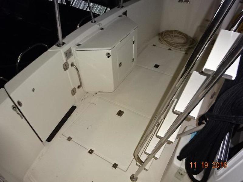 2005 American Tug 41 Pilothouse
