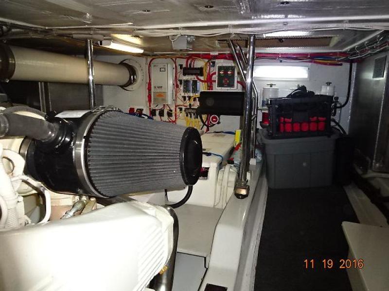 2005 American Tug 41 Pilothouse