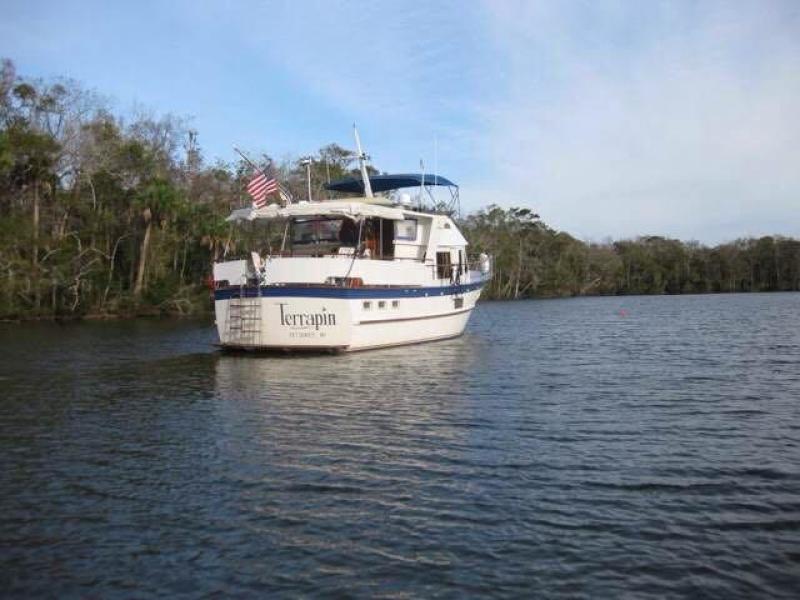 1982 DeFever Offshore Cruiser