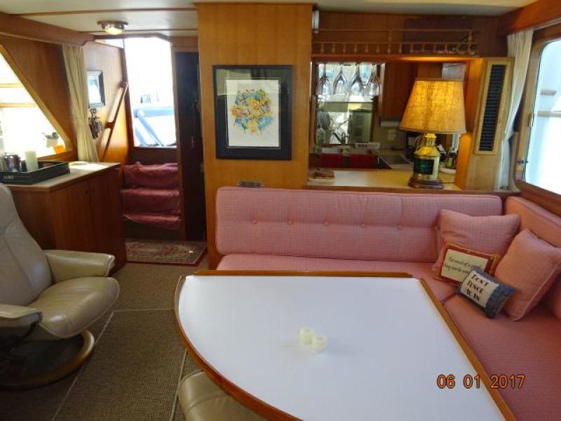 1982 DeFever Offshore Cruiser