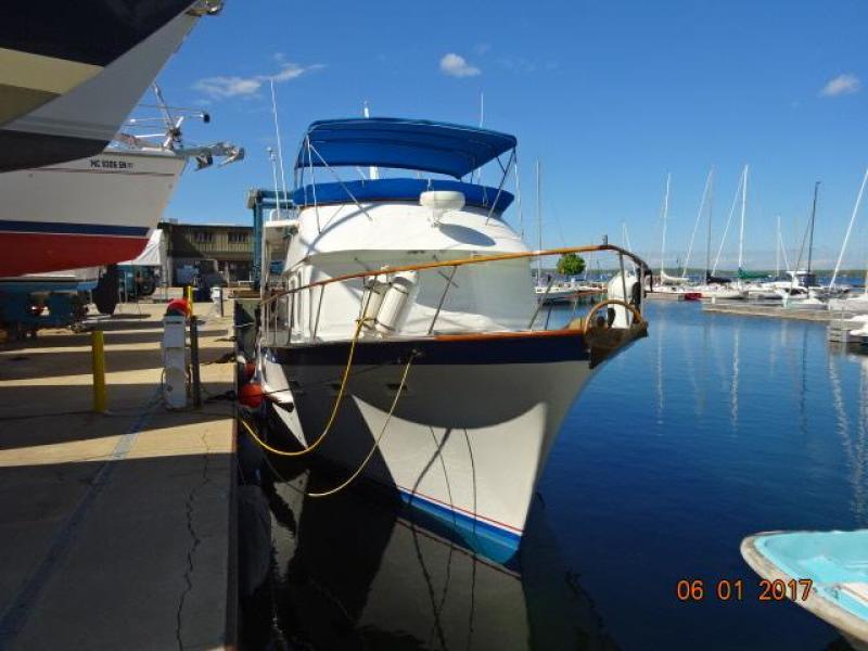 1982 DeFever Offshore Cruiser