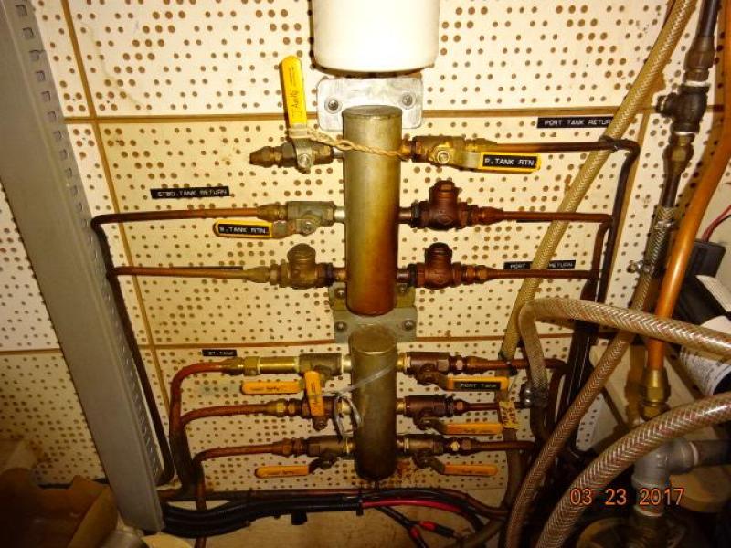 1982 DeFever Offshore Cruiser