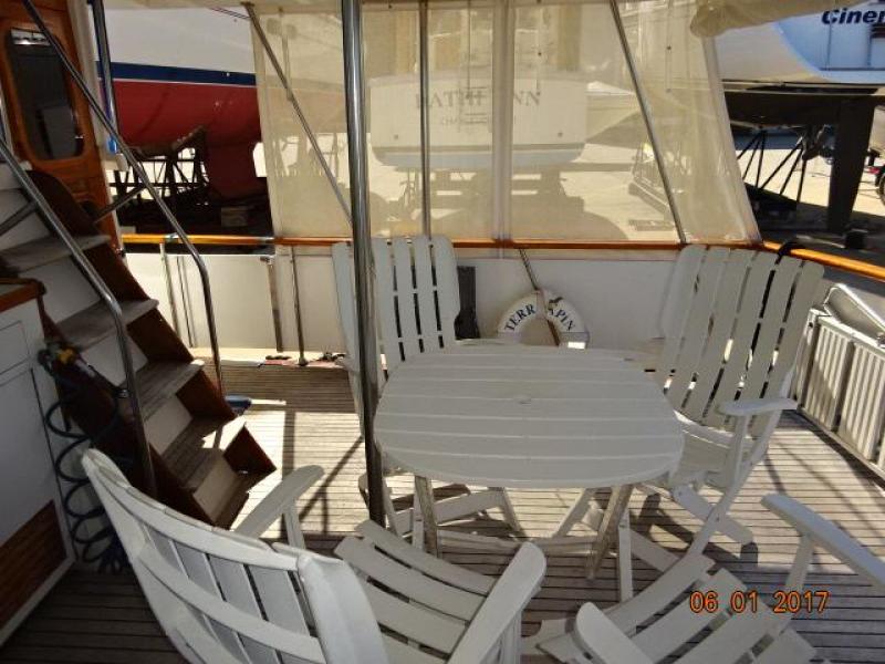 1982 DeFever Offshore Cruiser
