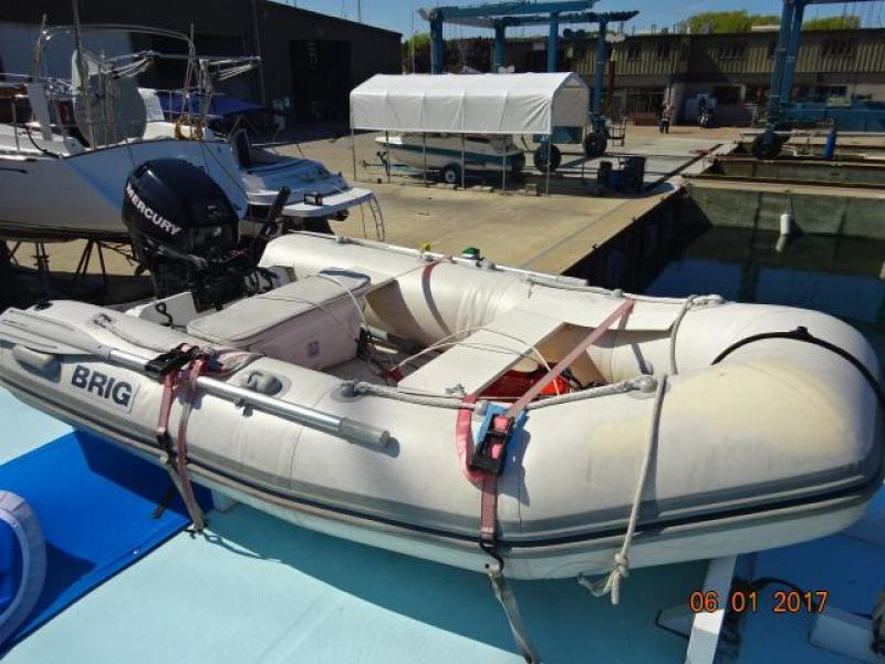 1982 DeFever Offshore Cruiser