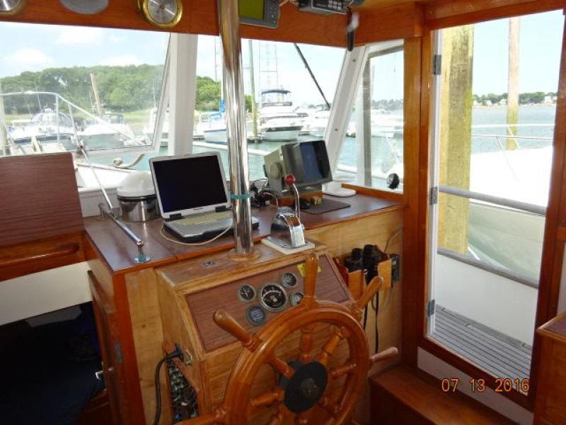 1978 Grand Banks Classic