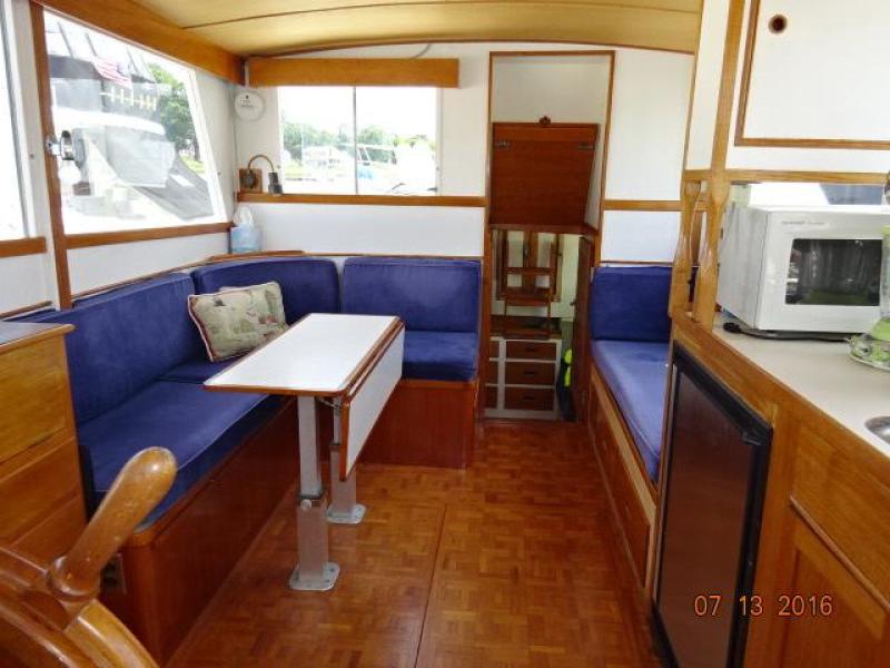 1978 Grand Banks Classic