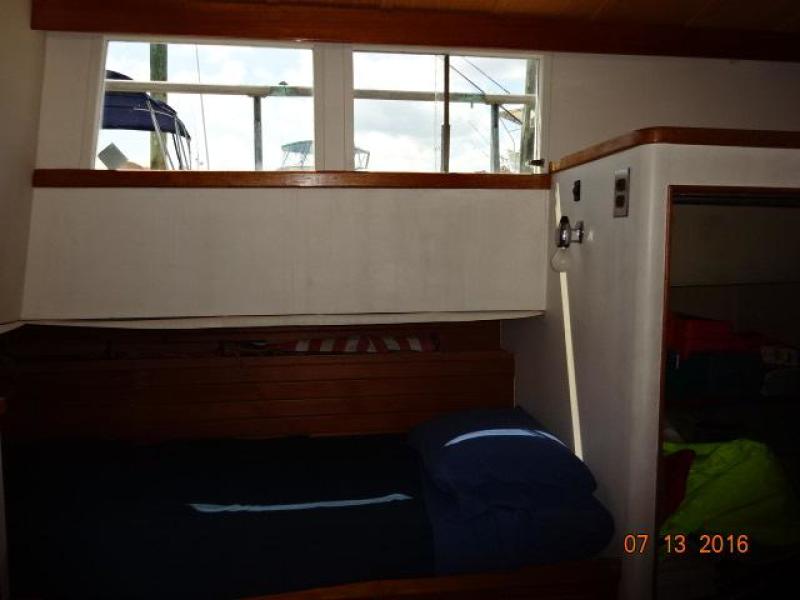 1978 Grand Banks Classic