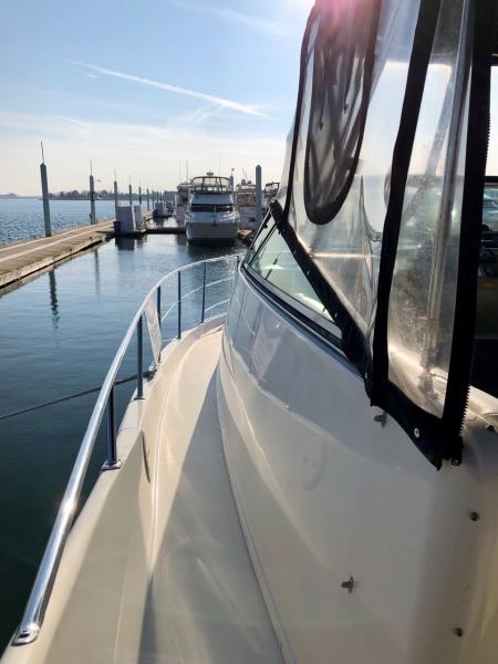 2004 Carver Mariner