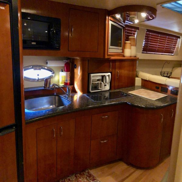 2004 Carver Mariner