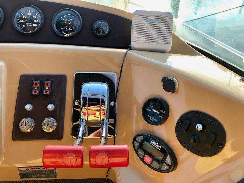 2004 Carver Mariner