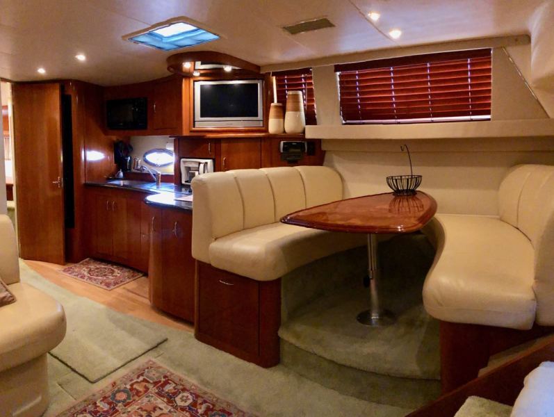2004 Carver Mariner